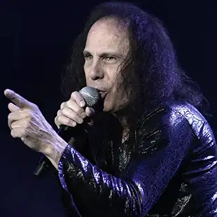 Metal vocalist Ronnie James Dio