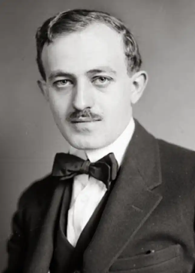 Screenwriter Ben Hecht